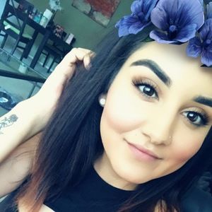 Meet your Posher, Monica